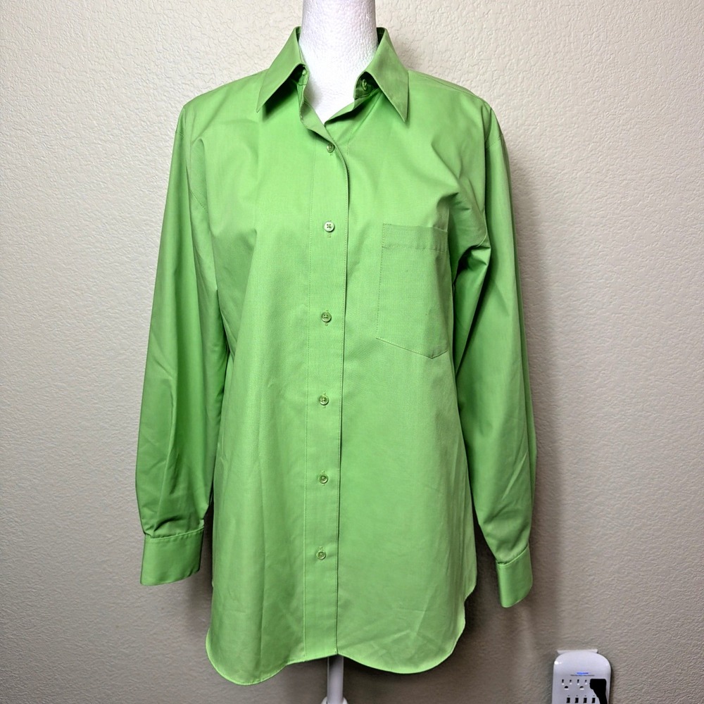Foxcroft Shirt Womens 6 Wrinkle Free Button Up Lime Green Solid Long Sleeve